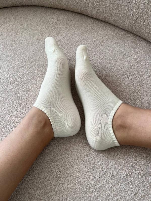 جوراب مچی زنانه زیر قوزک شیری