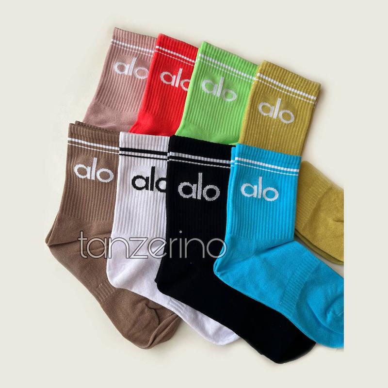 جوراب ساقدار برند alo