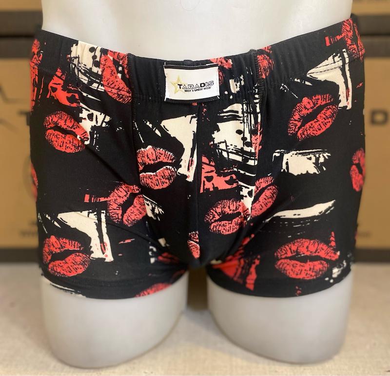 شورت نیم پا طرحدار دنبه ای تارادیس