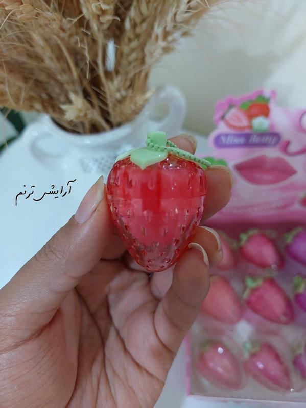 بالم لب توت فرنگی
