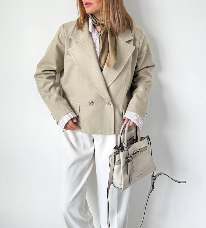 کت Mia (کرم پسته ای)