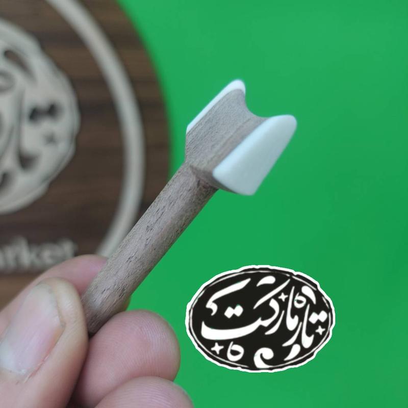 گوشی سه تار با تزئین استخوان