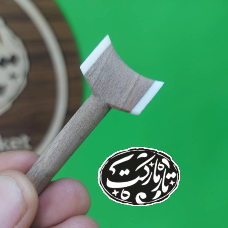 گوشی سه تار با تزئین استخوان