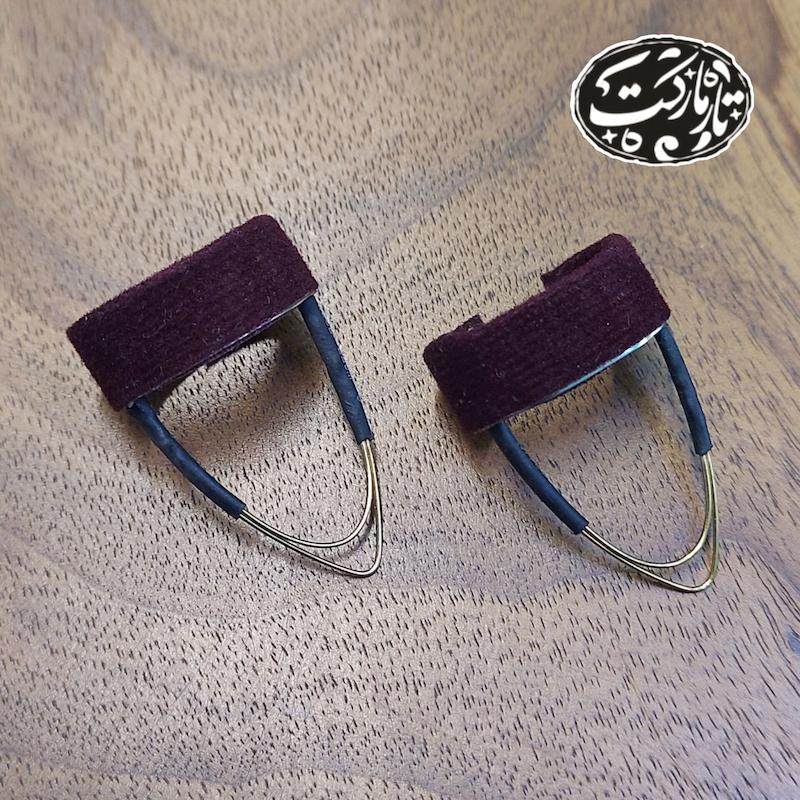 مضراب سه تار برنجی نوک تیز  مدل نیکا