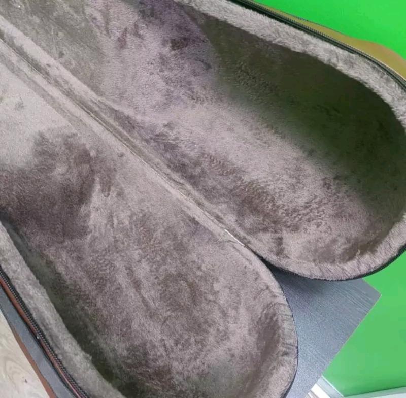 هاردکیس تار چرمی