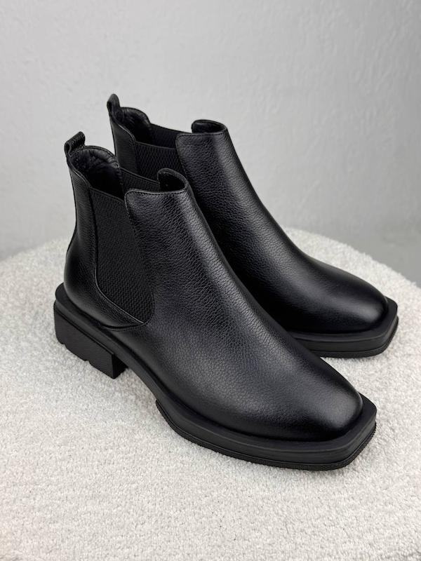 بوت تمام چرم طبیعی روکو