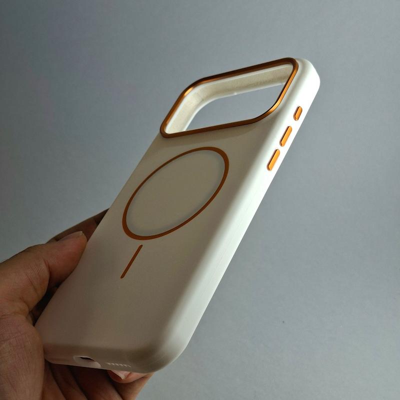 کاور سیلیکونی IPhone 18 Pro Max / IPhone 17 Pro Max مگسیف قوی اپل آیفون ۱۷ پرومکس و آیفون ۱۸ پرومکس اورجینال پاک کنی