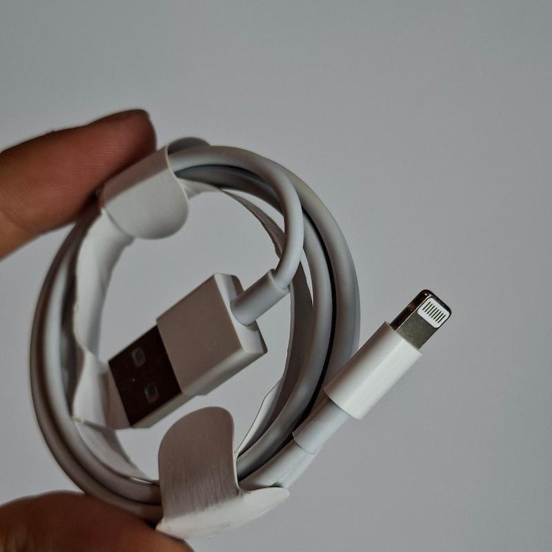 کابل شارژ اپل لایتنینگ Lightning - USB-A یک متری