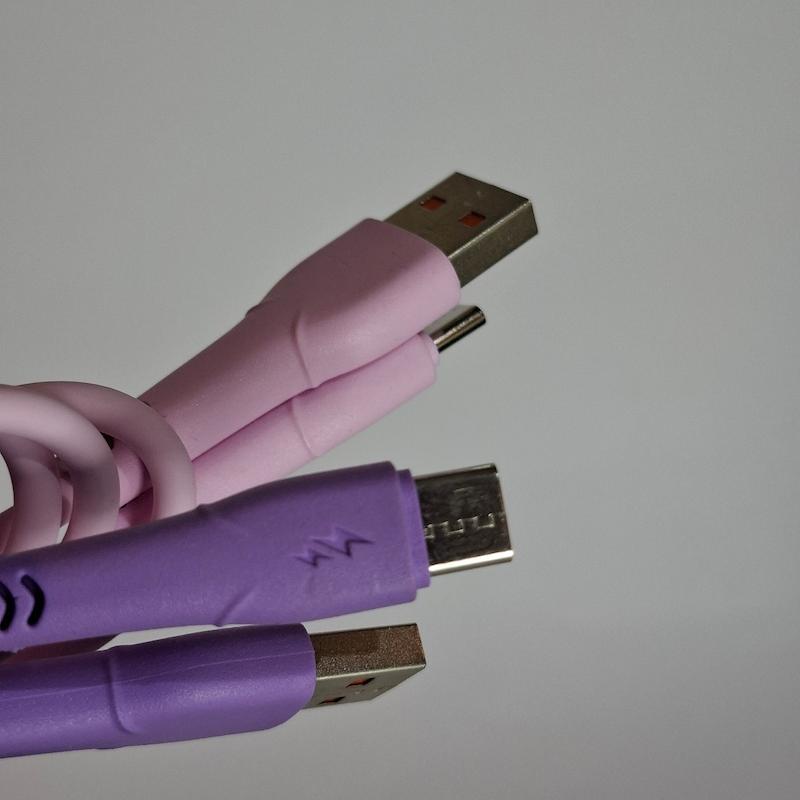 کابل شارژ Type-C to USB-A سیلیکونی فست شارژ کیفیت عالی فوق العاده انعطاف پذیر ۱ متری
