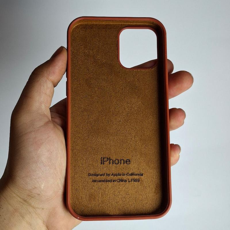 کاور IPhone 12 / IPhone 12 Pro سیلیکونی اورجینال پاک کنی اپل آیفون ۱۲ و ۱۲ پرو