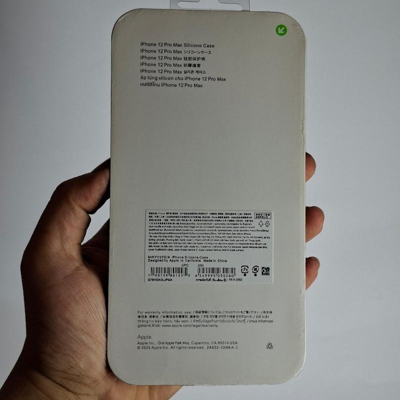 کاور IPhone 12 Pro Max سیلیکونی اورجینال پاک کنی اپل آیفون ۱۲ پرو مکس