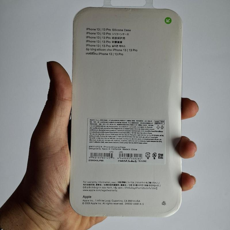 کاور IPhone 13 Pro سیلیکونی اورجینال پاک کنی اپل آیفون ۱۳ پرو