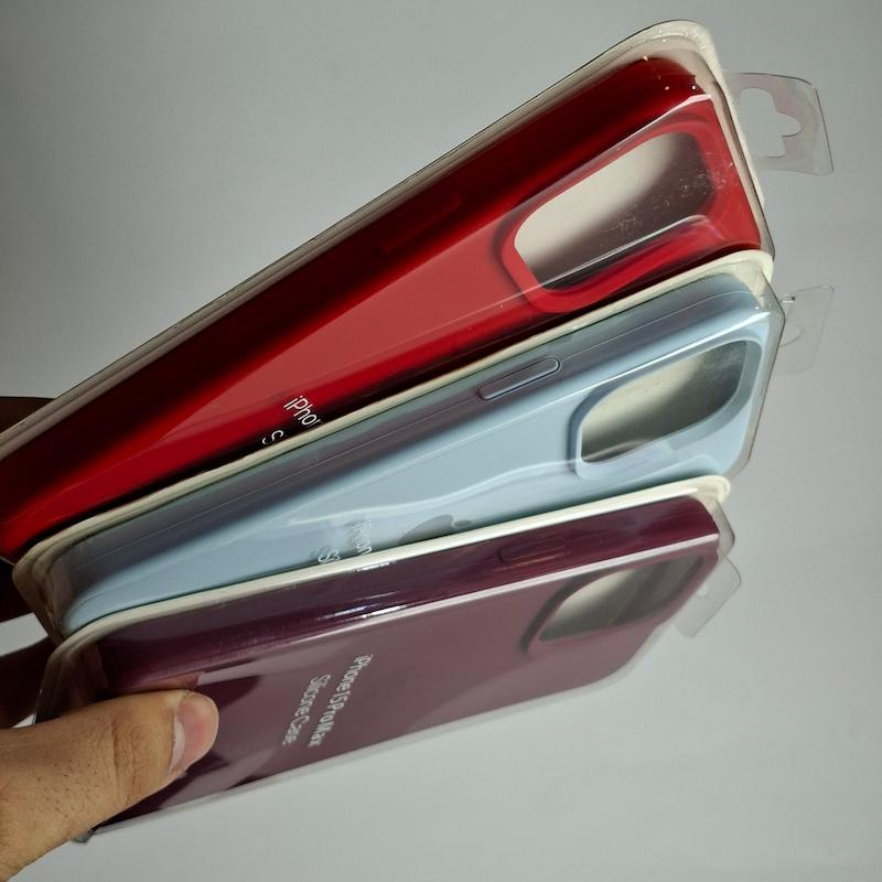 کاور IPhone 15 Pro Max سیلیکونی اورجینال پاک کنی اپل آیفون ۱۵ پرو مکس