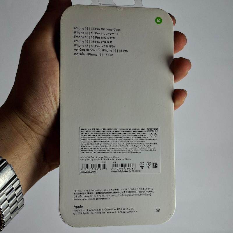کاور IPhone 15 Pro سیلیکونی اورجینال پاک کنی اپل آیفون ۱۵ پرو