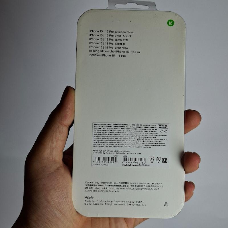 کاور IPhone 15 سیلیکونی اورجینال پاک کنی اپل آیفون ۱۵