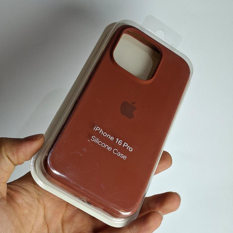 کاور IPhone 16 Pro سیلیکونی اورجینال پاک کنی اپل آیفون ۱۵ پرو