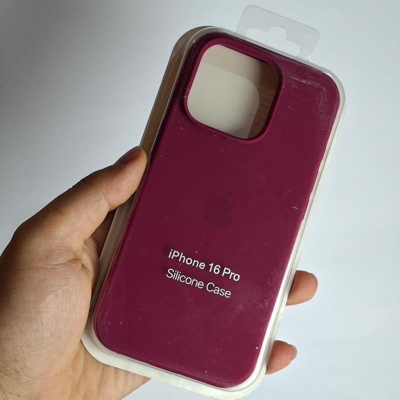 کاور IPhone 16 Pro سیلیکونی اورجینال پاک کنی اپل آیفون ۱۵ پرو
