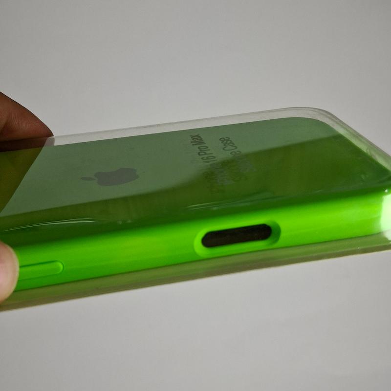 کاور IPhone 16 Pro Max سیلیکونی اورجینال پاک کنی اپل آیفون ۱۶ پرو مکس