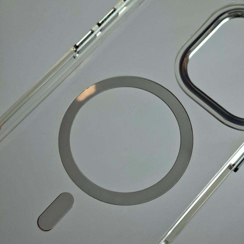 کاور IPhone 16 Pro Max شفاف متال مگسیف ساپورت اپل‌ آیفون ۱۶ پرو مکس 
