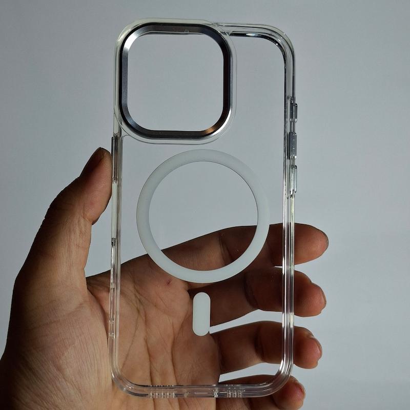 کاور IPhone 16 Pro شفاف متال مگسیف ساپورت اپل‌ آیفون ۱۶ پرو