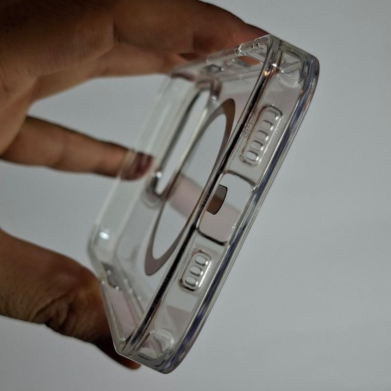 کاور IPhone 16 Pro شفاف متال مگسیف ساپورت اپل‌ آیفون ۱۶ پرو