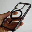 کاور IPhone 16 Pro کریستالی دور رنگی اپل آیفون ۱۶ پرو