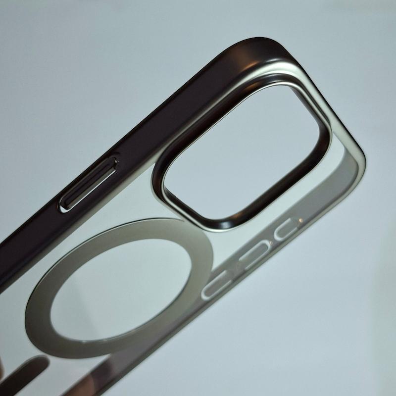 کاور IPhone 15 Pro کریستالی دور رنگی اپل آیفون ۱۵ پرو