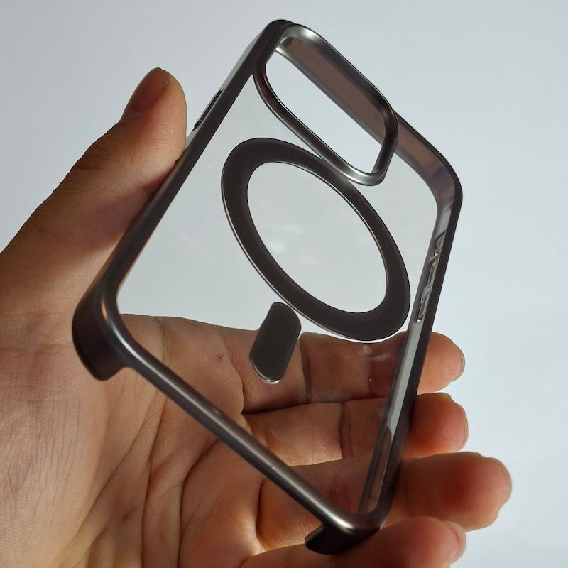 کاور IPhone 15 Pro کریستالی دور رنگی اپل آیفون ۱۵ پرو