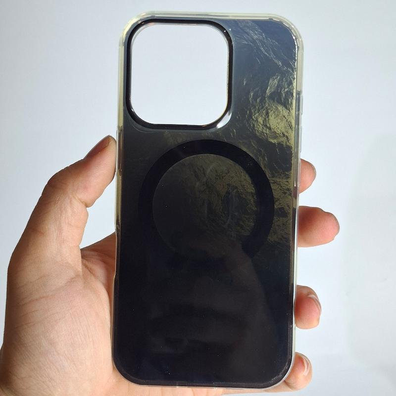 کاور IPhone 16 Pro متالیک هولوگرامی مگسیف ساپورت اپل آیفون ۱۶ پرو