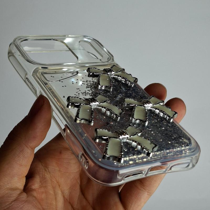 کاور IPhone 17 Pro آکواریومی فانتزی اپل آیفون ۱۷ پرو