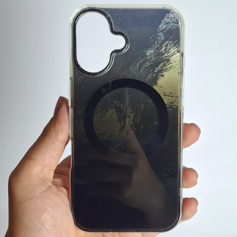 کاور IPhone 16 متالیک هولوگرامی مگسیف ساپورت اپل آیفون ۱۶ نرمال