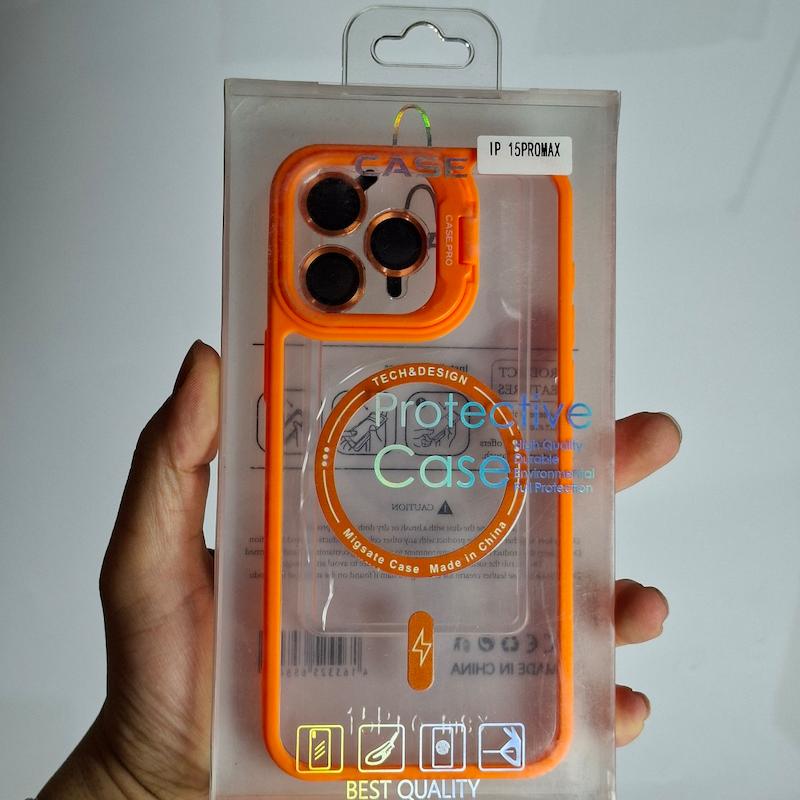 کاور IPhone 15 Pro Max استند دار مگسیف ساپورت به همراه محافظ لنز دوربین اپل آیفون ۱۵ پرومکس
