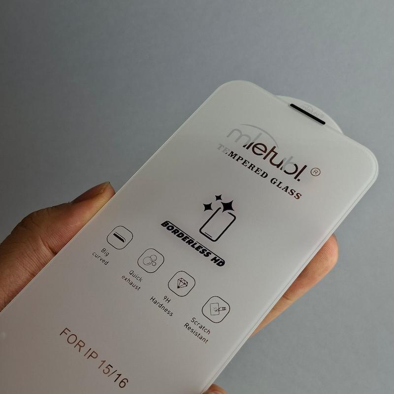 محافظ صفحه نمایش IPhone 16 / 15 گلس بدون حاشیه اپل آیفون ۱۶ و ۱۵ نرمال Borderless HD میتوبل اورجینال