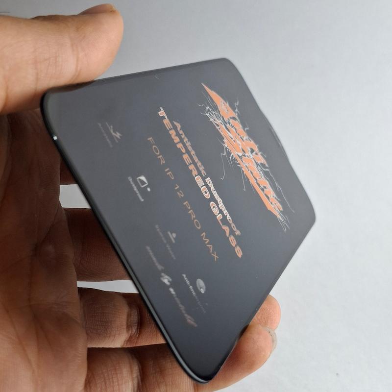 محافظ صفحه نمایش IPhone 12 Pro Max گلس AntiStatic اپل آیفون ۱۲ پرو مکس آنتی استاتیک میتوبل اورجینال