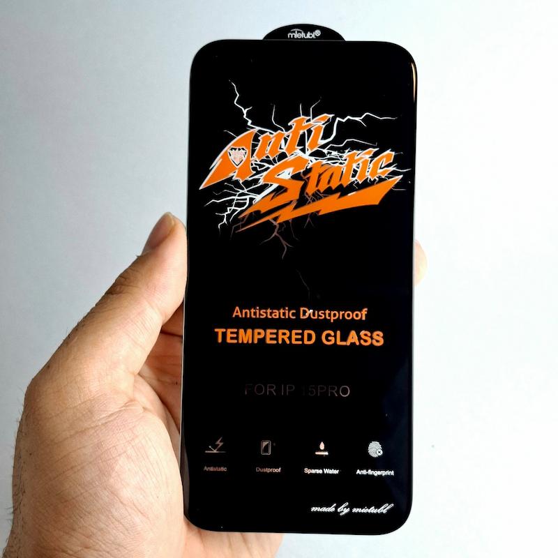 محافظ صفحه نمایش IPhone 15 Pro گلس AntiStatic اپل آیفون ۱۵ پرو آنتی استاتیک میتوبل اورجینال