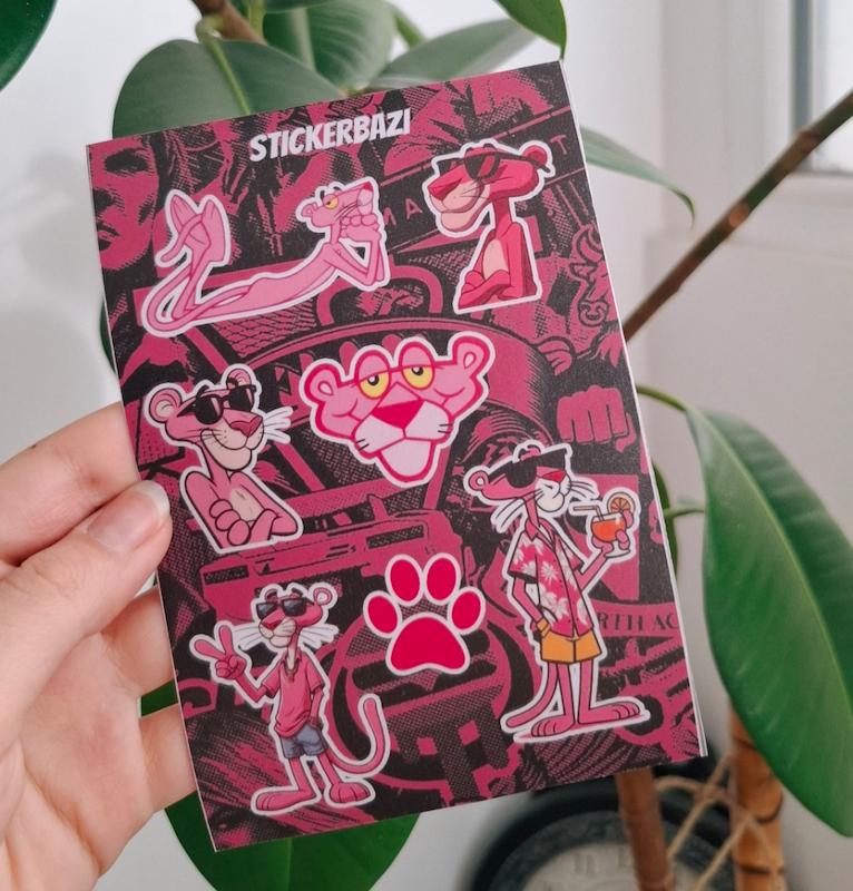 استیکر پلنگ صورتی