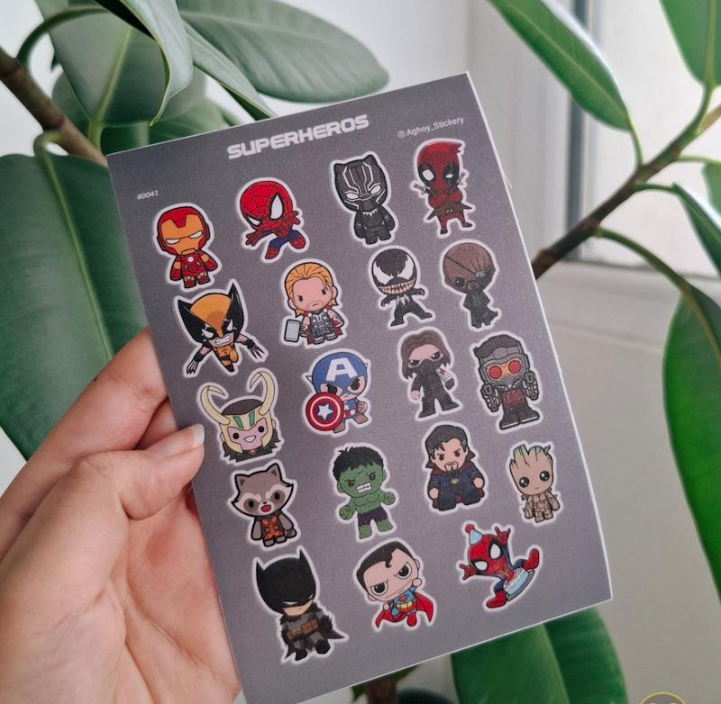 استیکر سوپرهیرو