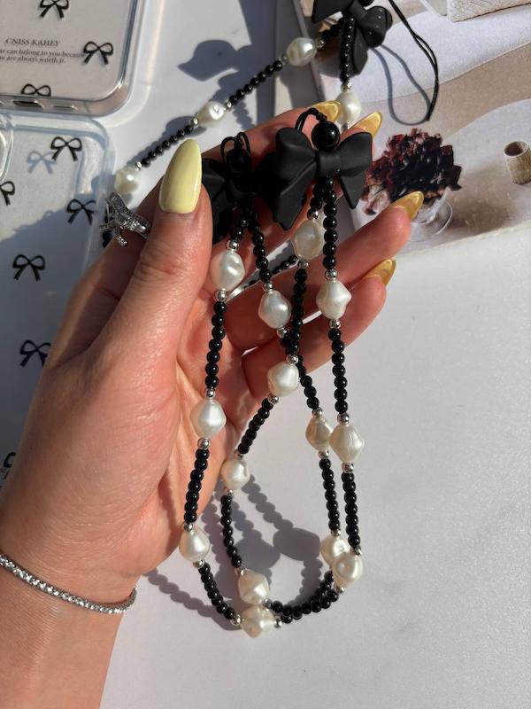 آویز پاپیون مشکی مرواریدی🖤✨