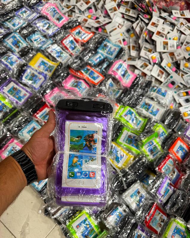 کاور ضد آب موبایل بند دار 