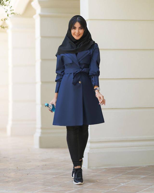 مانتو دانشجویی اداری ساده دو یقه کوتاه