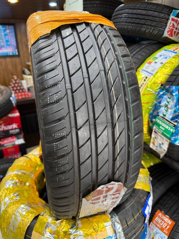 لاستیک سایز 215/50/17 زکستور چین - تاریخ تولید 2025 (2 حلقه )