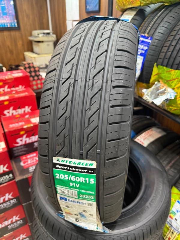 لاستیک سایز 205/60/15 اتوگرین چین - تاریخ تولید 2025
