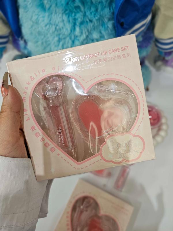 پک مراقبت لب دوتایی