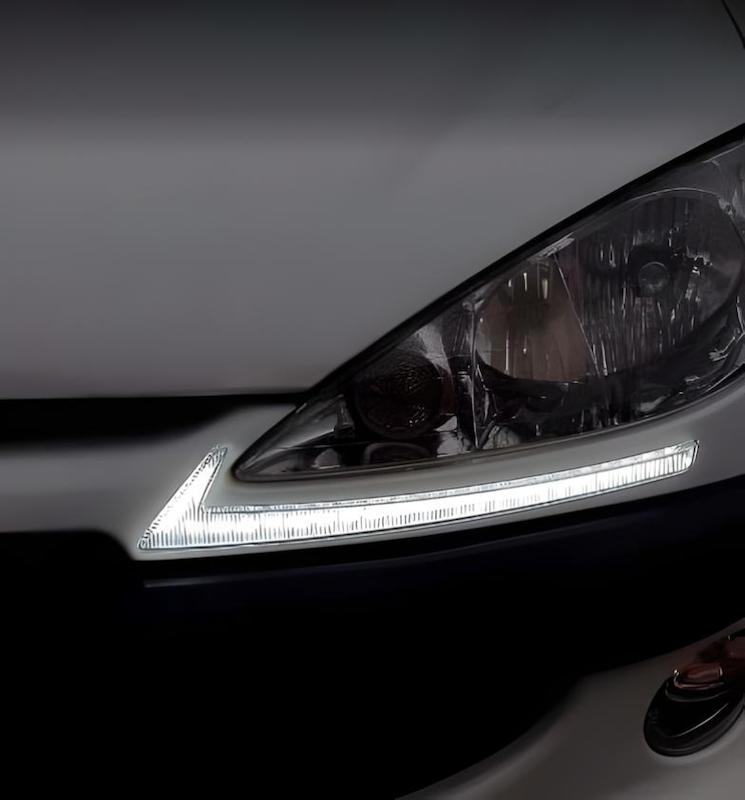 جلو پنجره دیلایت دار 206