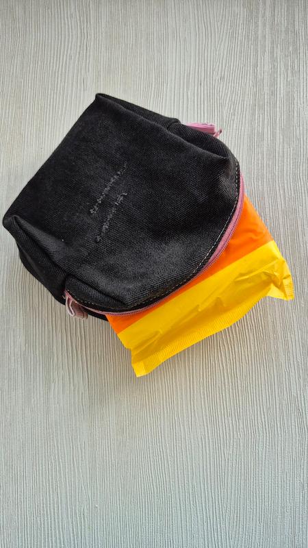 کیف پد بهداشتی پارچه ای 