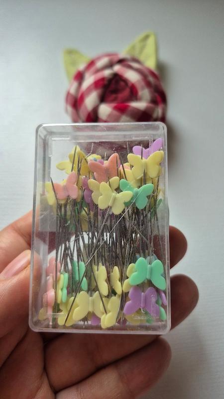 سوزن ته گرد بلند پروانه ای