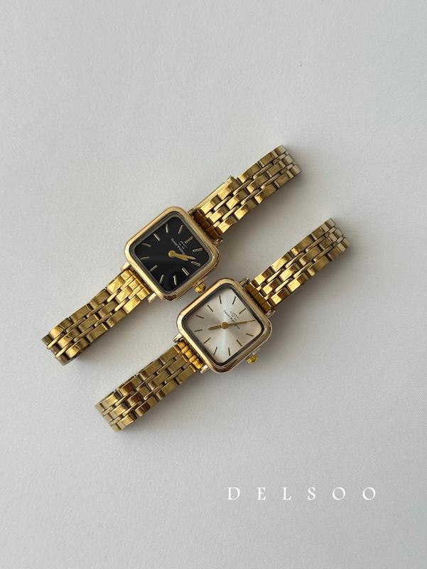 ساعت صفحه مربعDW