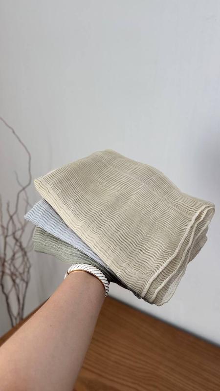 شال حریرمیله ای
