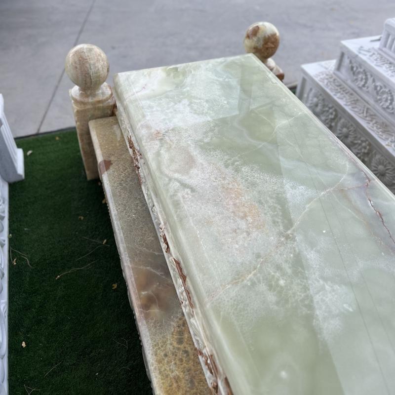 مقبره ی مرمر گوی دار 