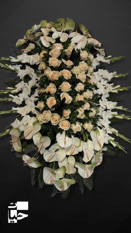 دسته گل روی مزار D14